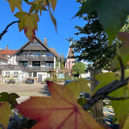 Gasthaus Hirschenstube & Gaestehaus Gehri Вальдкірх Екстер'єр фото